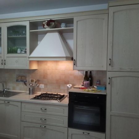 Gala Mini Apartment Fiumicino Luaran gambar